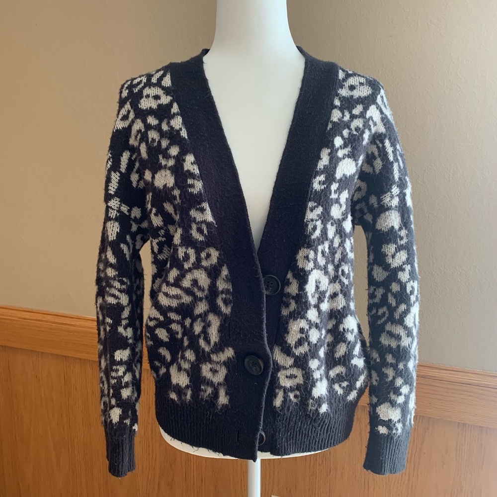 Cheetah button cardigan